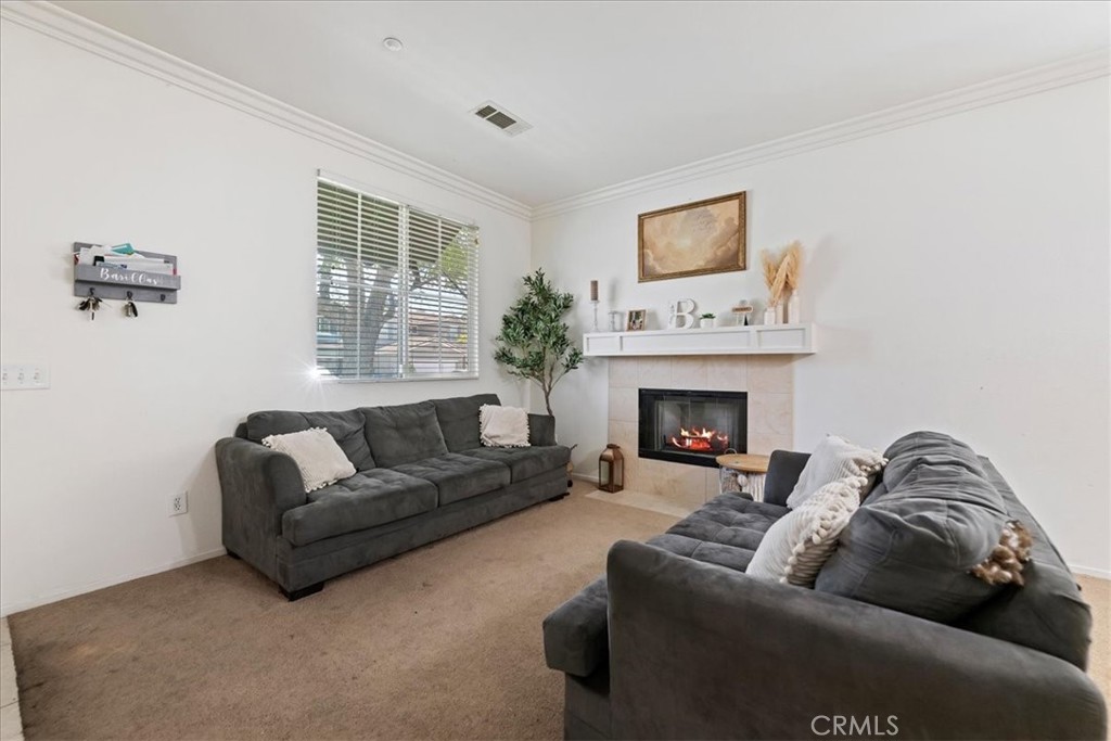 7232 Riley Drive Fontana, CA 92336 - Photo 8 of 38