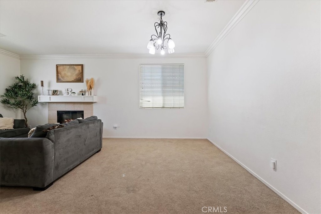 7232 Riley Drive Fontana, CA 92336 - Photo 10 of 38