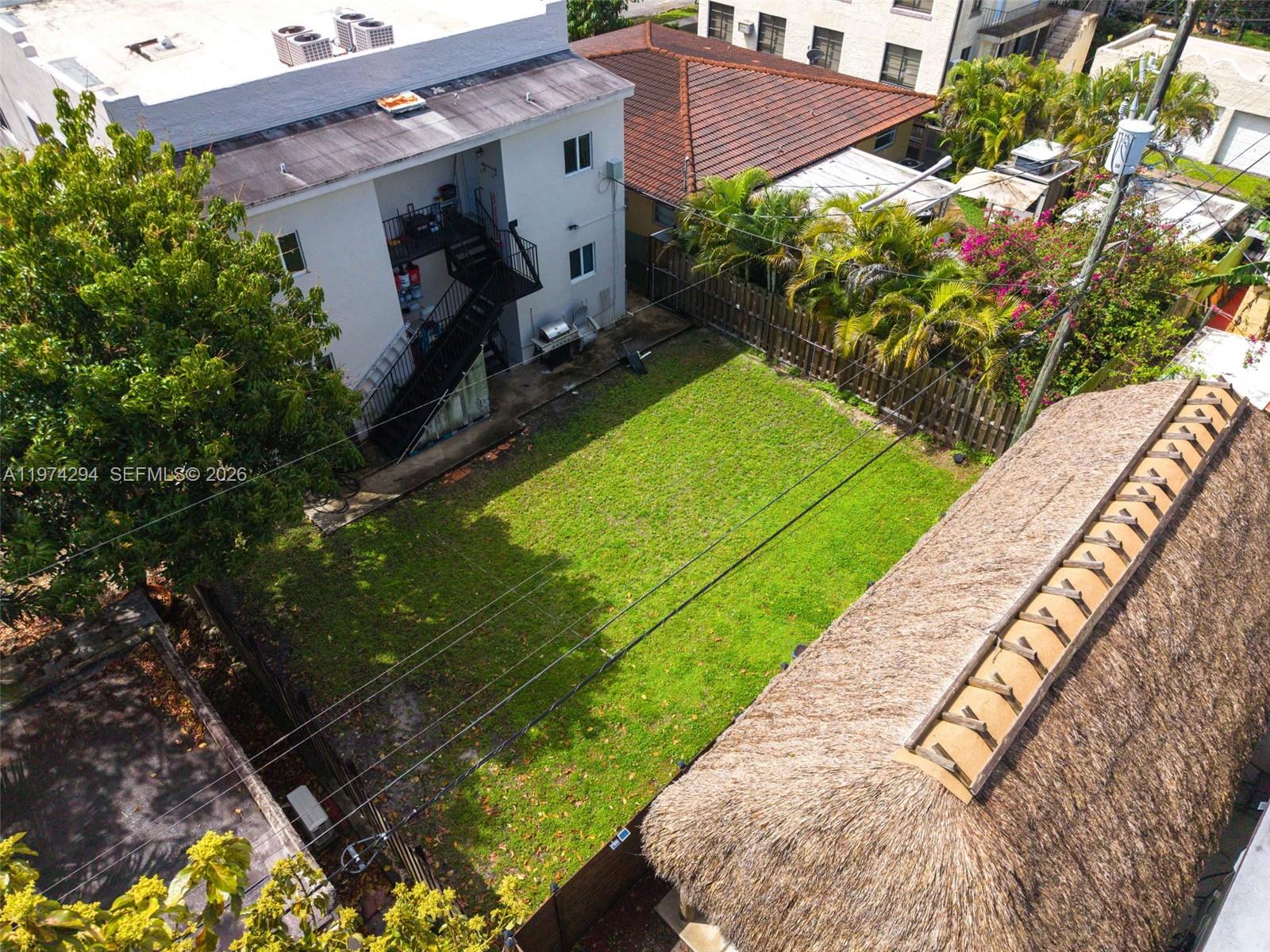 1853 Southwest 17th Street, Unit 3 Miami, FL 33145 - Photo 21 of 29