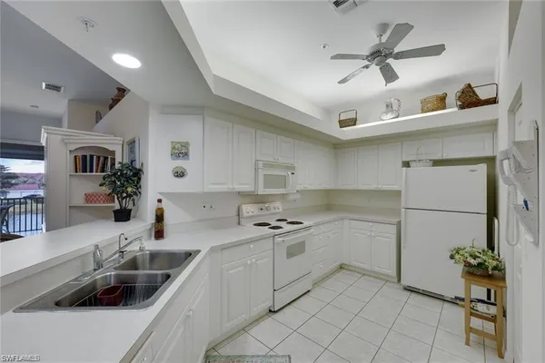 $2,000 | 23861 Costa Del Sol Road, Unit 202, Estero, FL 34135