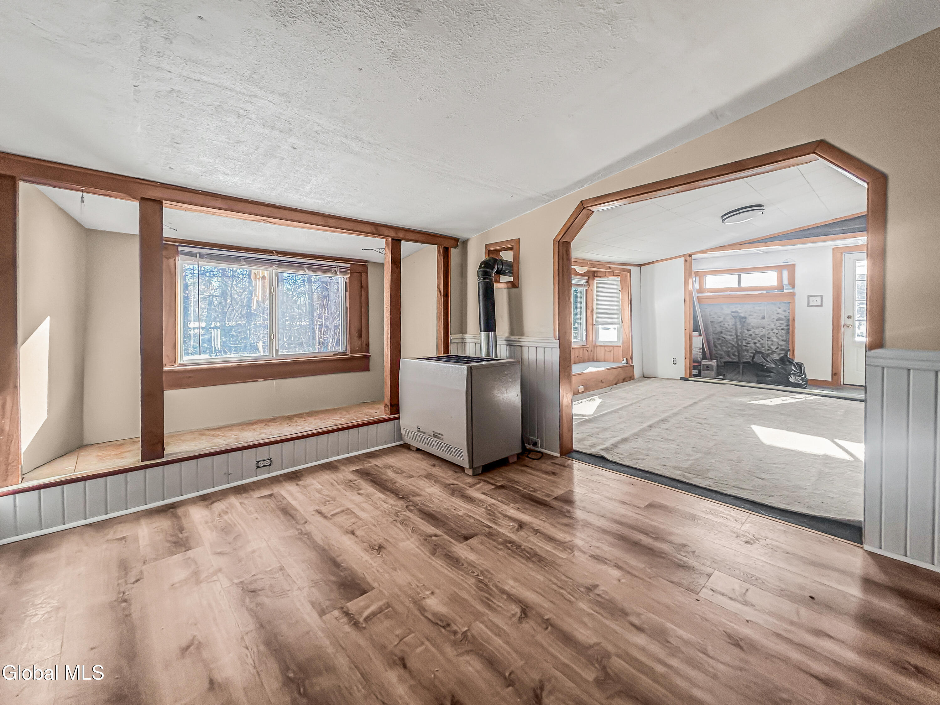 196 Luzerne Road Queensbury, NY 12804 - Photo 6 of 30 IMG_1670 - Copy (1)