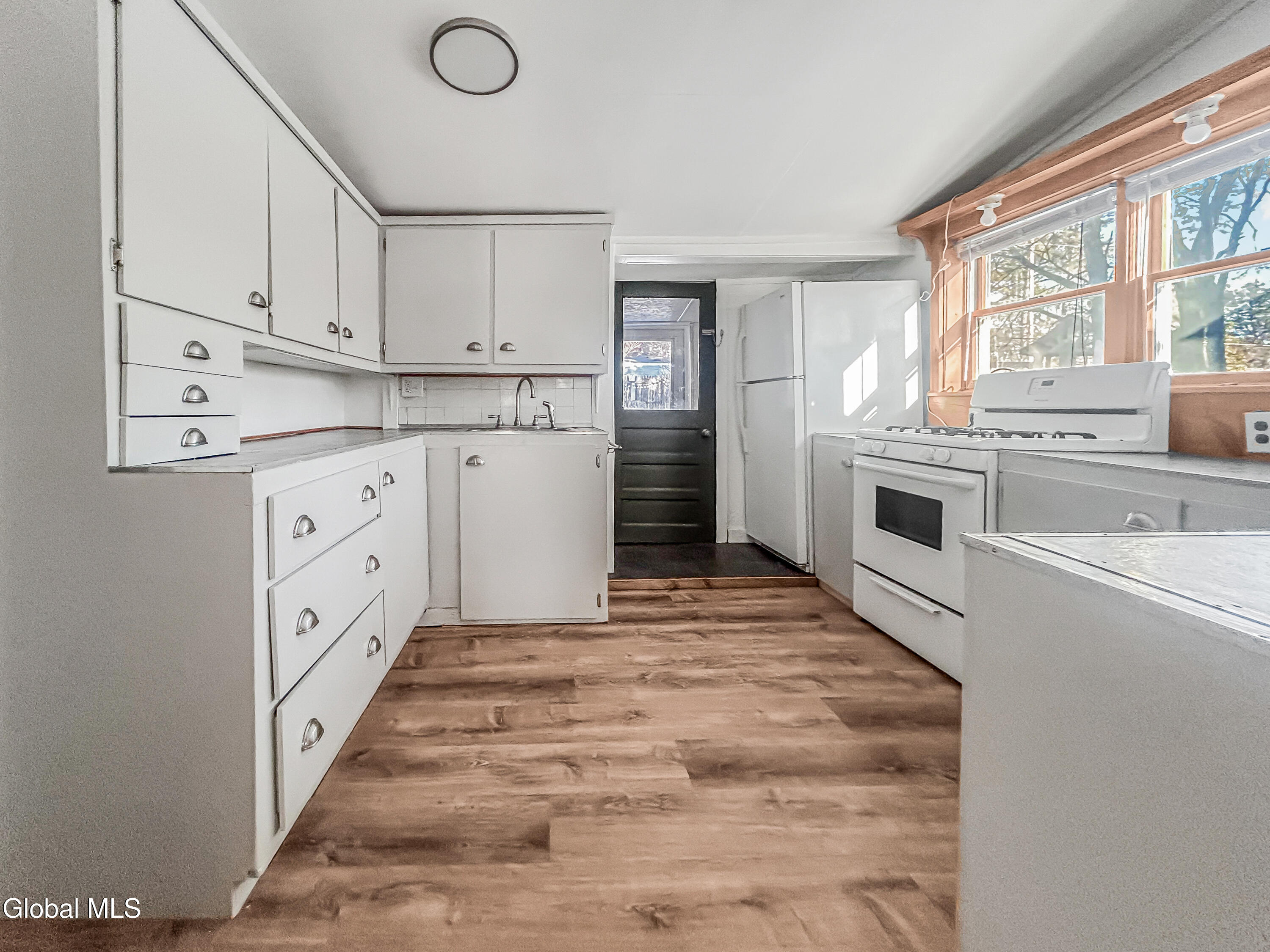 196 Luzerne Road Queensbury, NY 12804 - Photo 9 of 30 IMG_1671 - Copy (1)