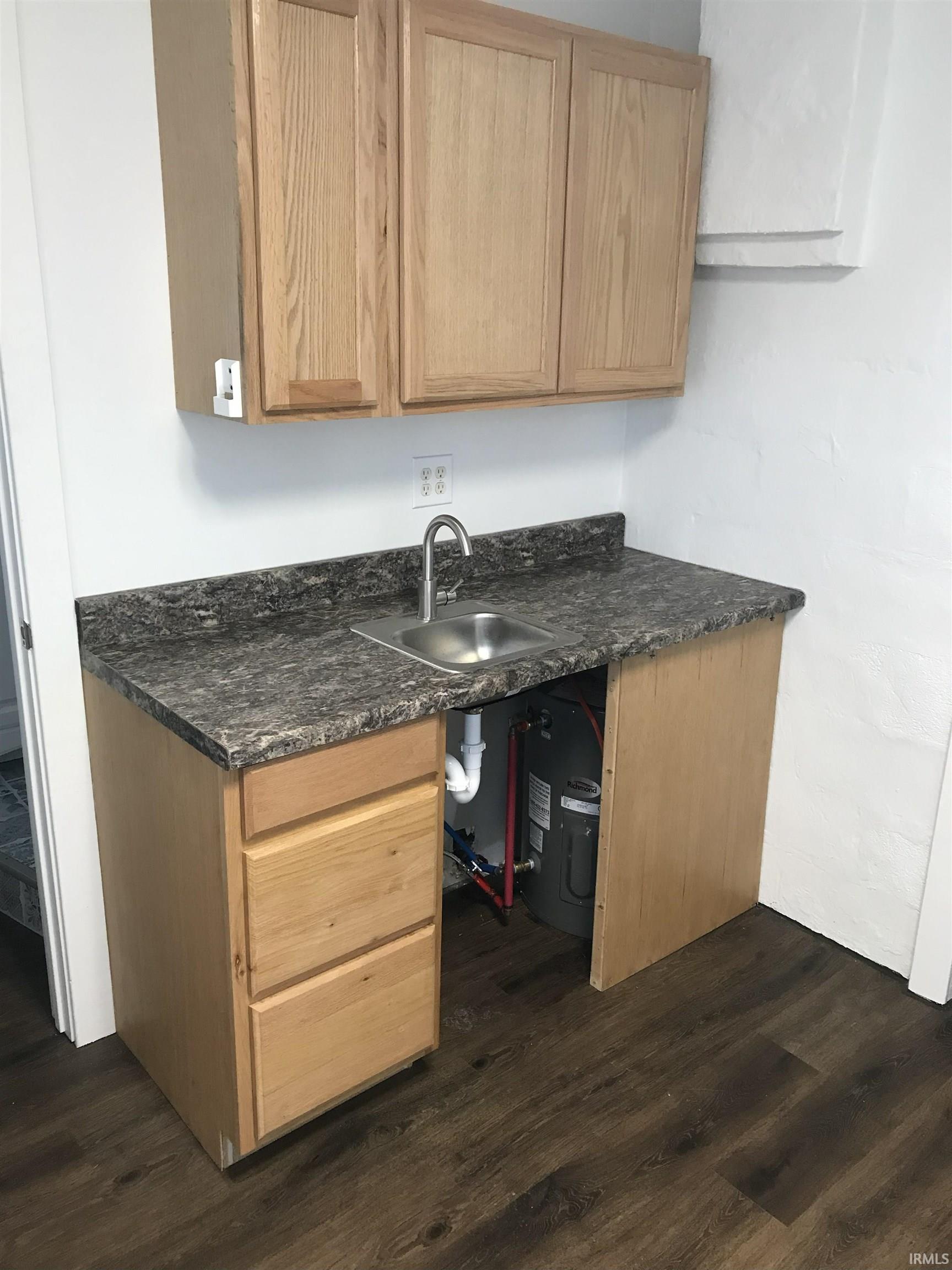 200 East Walnut Street Argos, IN 46501 - Photo 21 of 28