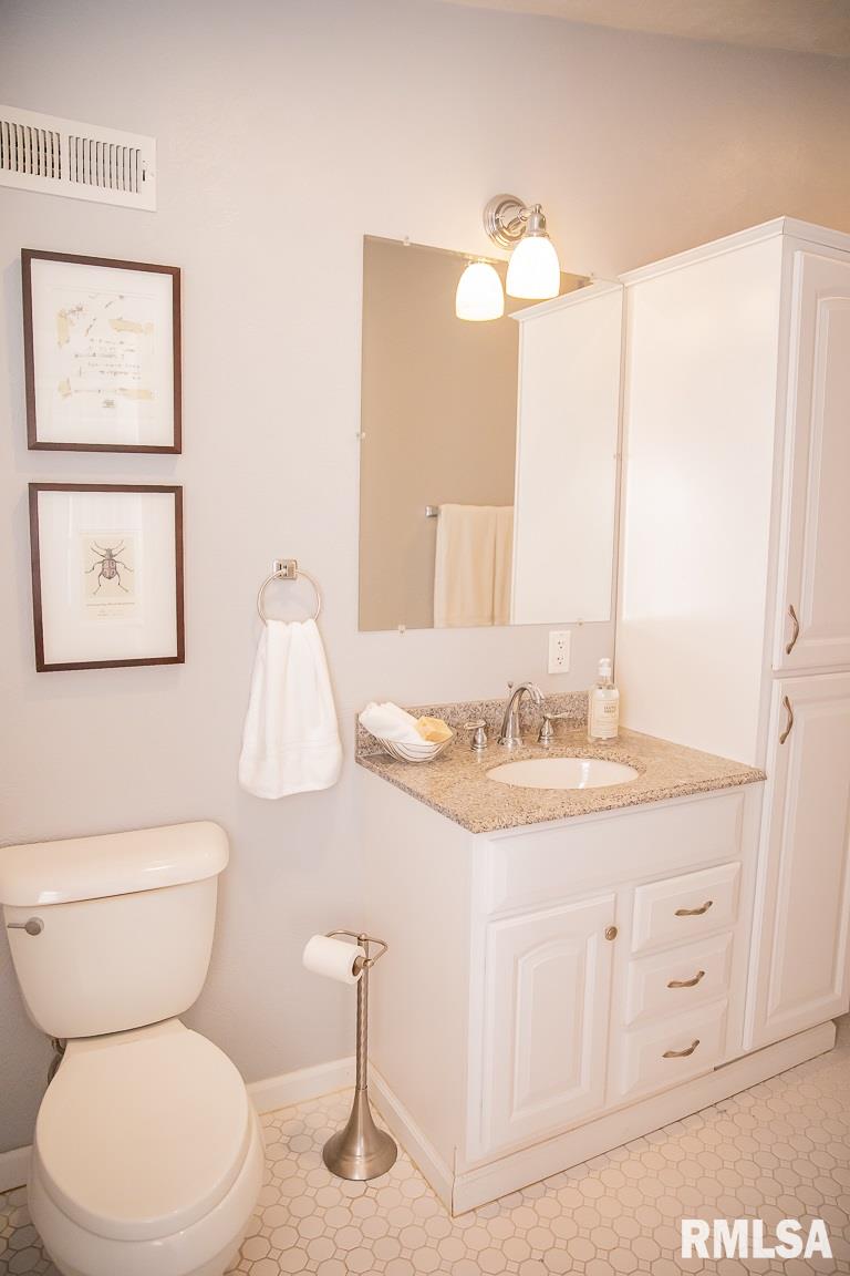 3123 North Reed Station Road De Soto, IL 62924 - Photo 37 of 46 Gallery Image 37