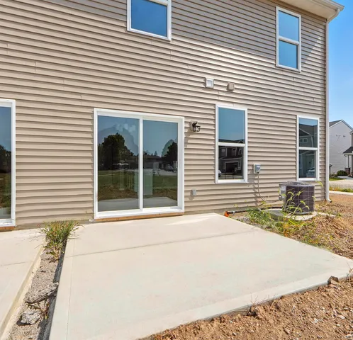 $239,900 | 3586 Canal Square Drive, New Haven, IN 46774