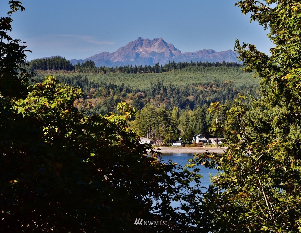 3067 Rocky Point Road Northwest Bremerton, WA 98312 - Photo 1 of 25 Gallery Image 1