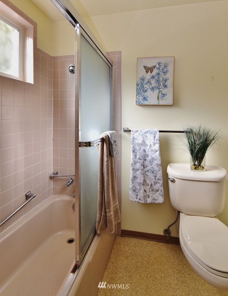 3067 Rocky Point Road Northwest Bremerton, WA 98312 - Photo 23 of 25 Gallery Image 23
