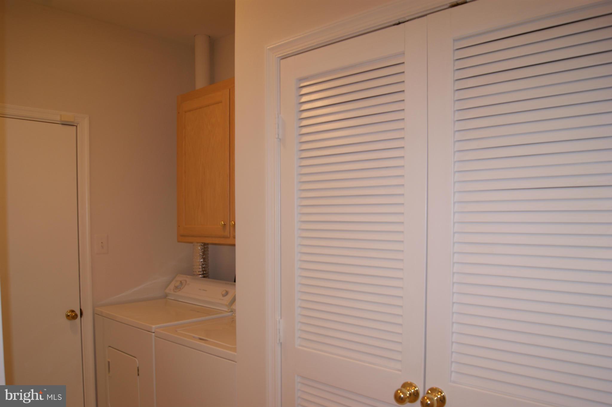 1305 E Windleaf Drive, Unit 165 Reston, VA 20194 - Photo 13 of 18 Interior (General)