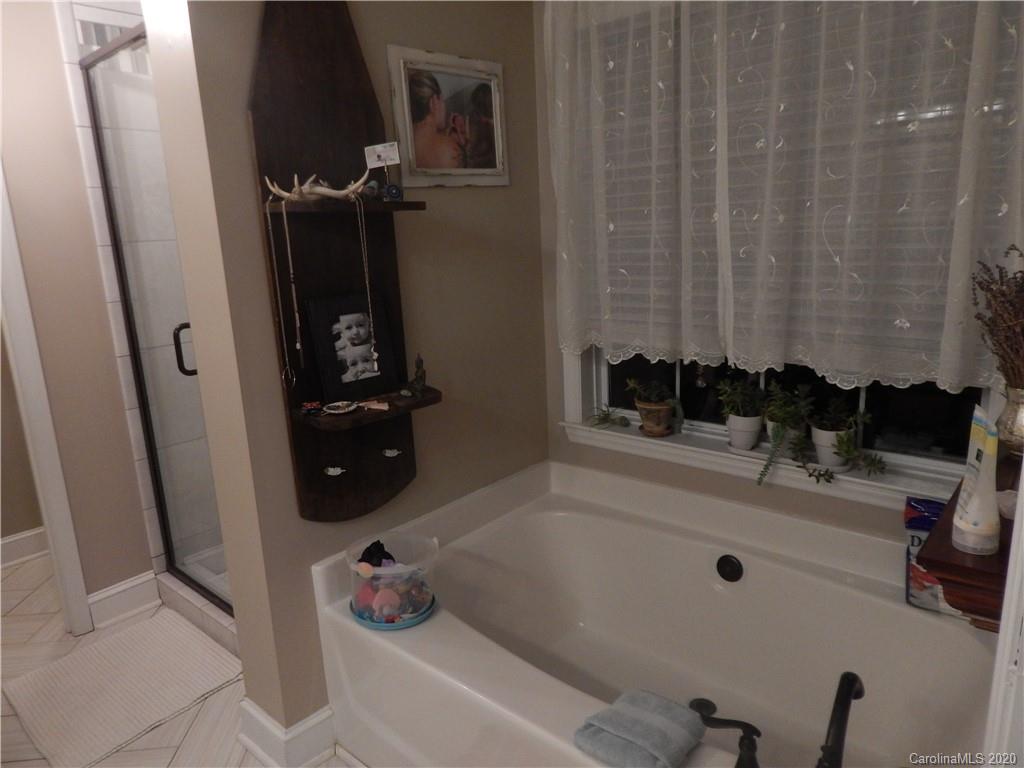 4855 Stevens Mill Road Matthews, NC 28104 - Photo 19 of 27 Gallery Image 19