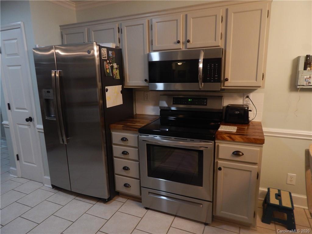 4855 Stevens Mill Road Matthews, NC 28104 - Photo 7 of 27 Gallery Image 7