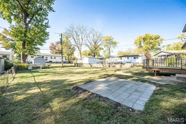 $1,585 | 1060 Kingsbrook Lane, Florissant, MO 63031