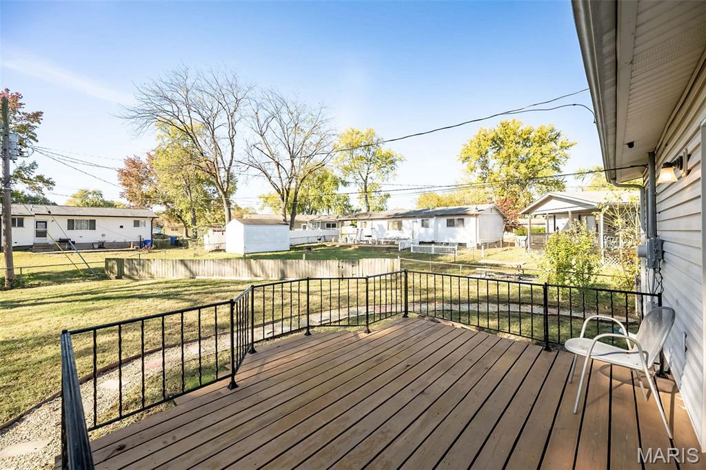 1060 Kingsbrook Lane Florissant, MO 63031 - Photo 28 of 31