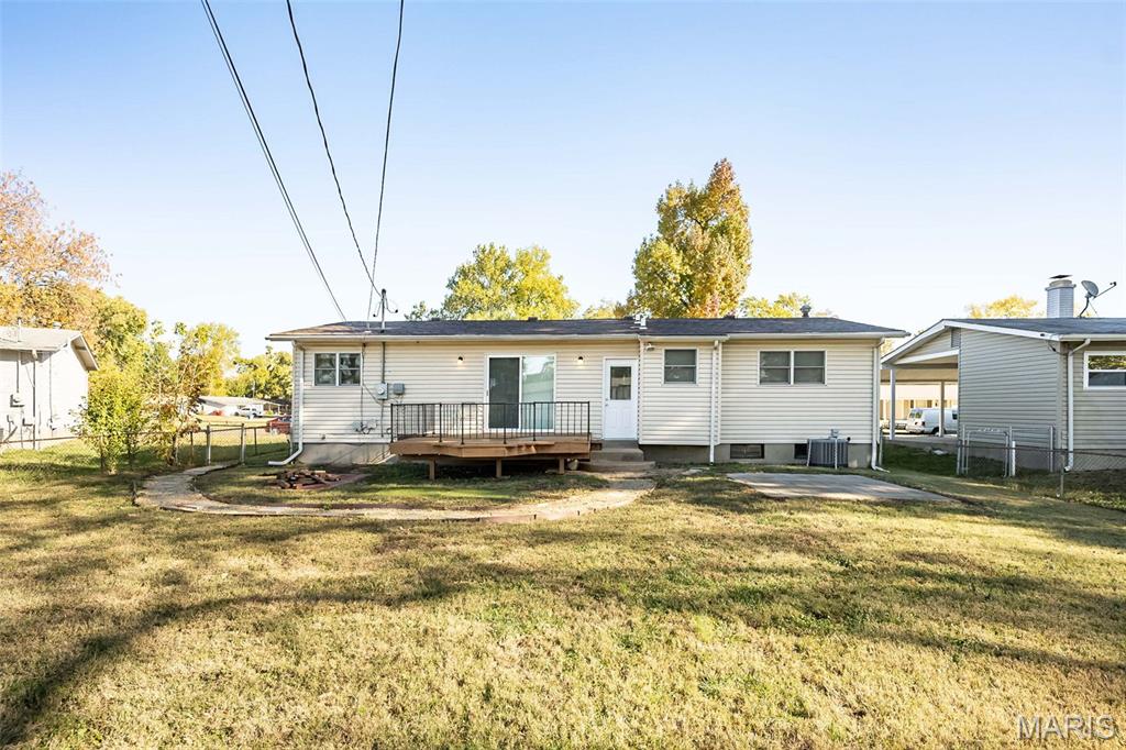 1060 Kingsbrook Lane Florissant, MO 63031 - Photo 30 of 31