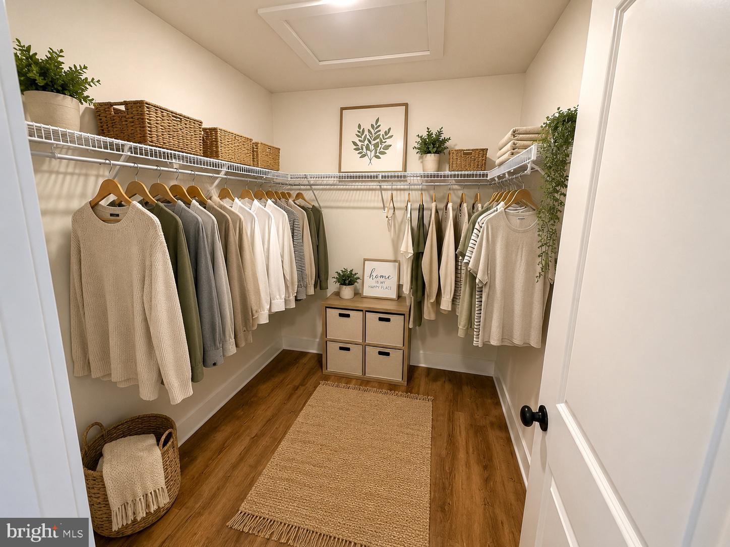 705 Carmichael Road Queenstown, MD 21658 - Photo 6 of 40 virtually stage primary closet