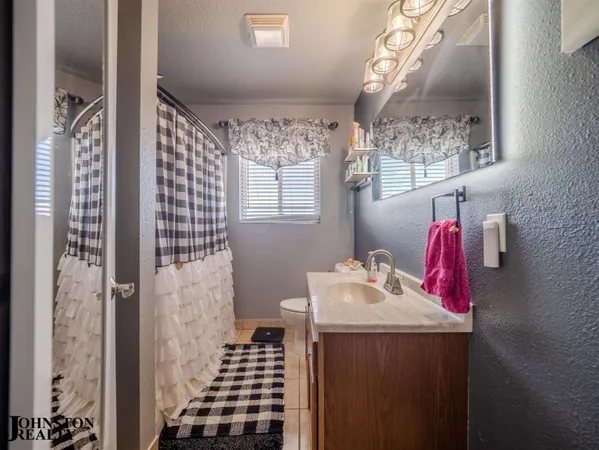 $420,000 | 5 Tanya Road, Douglas, WY 82633