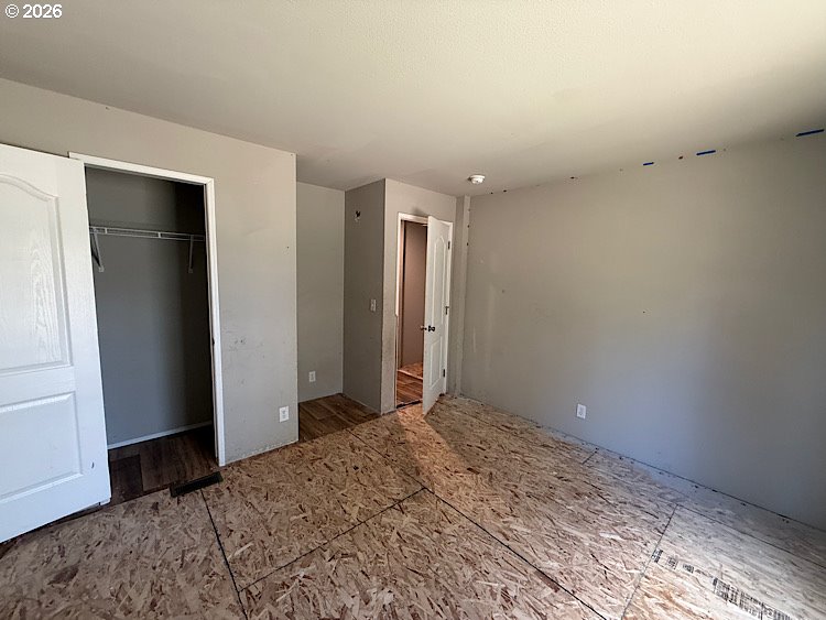 16125 Hawks Lair Road La Pine, OR 97739 - Photo 18 of 35 a view of room