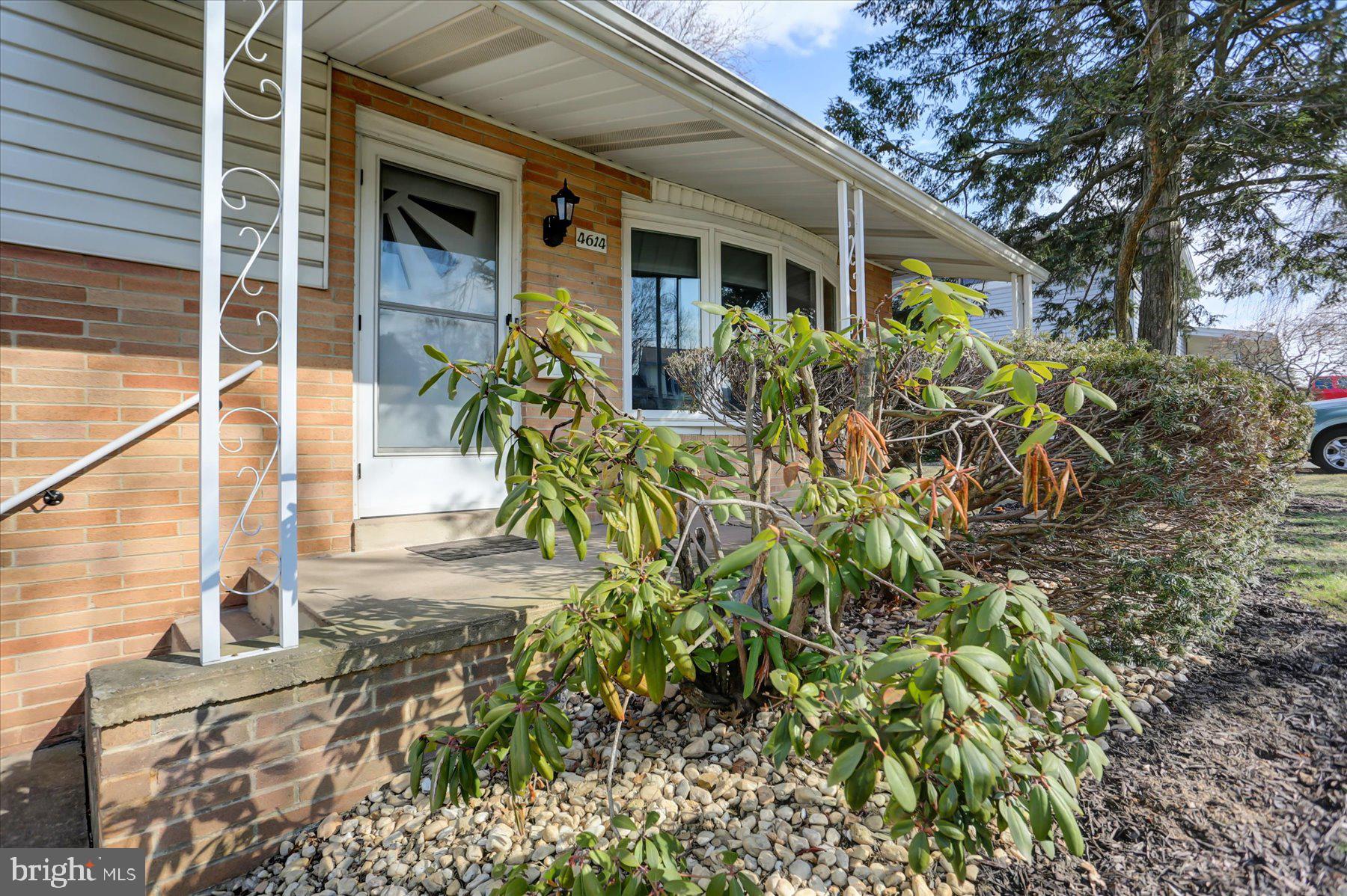 4614 Coventry Road Harrisburg, PA 17109 - Photo 4 of 28 Gallery Image 4