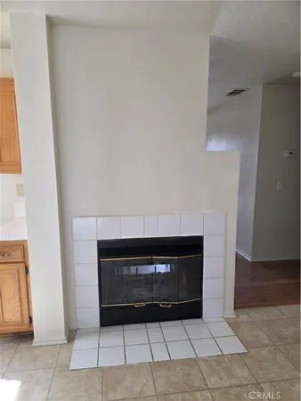 $2,900 | 43516 32nd Street East, Lancaster, CA 93535