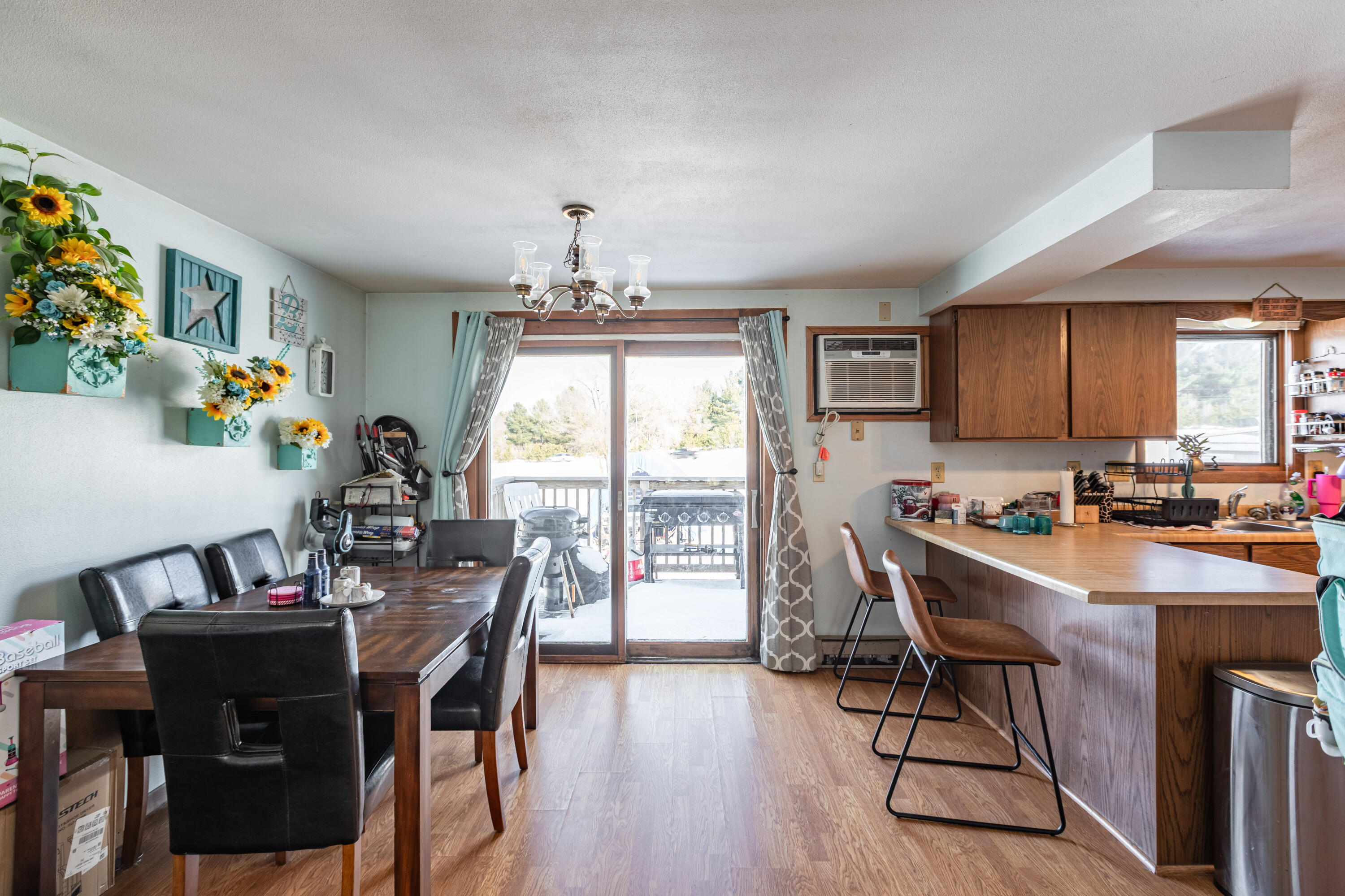 18279 Icicle Road, Unit 18281 18263 18267 Sparta, WI 54656 - Photo 10 of 33 C24I1728-HDR