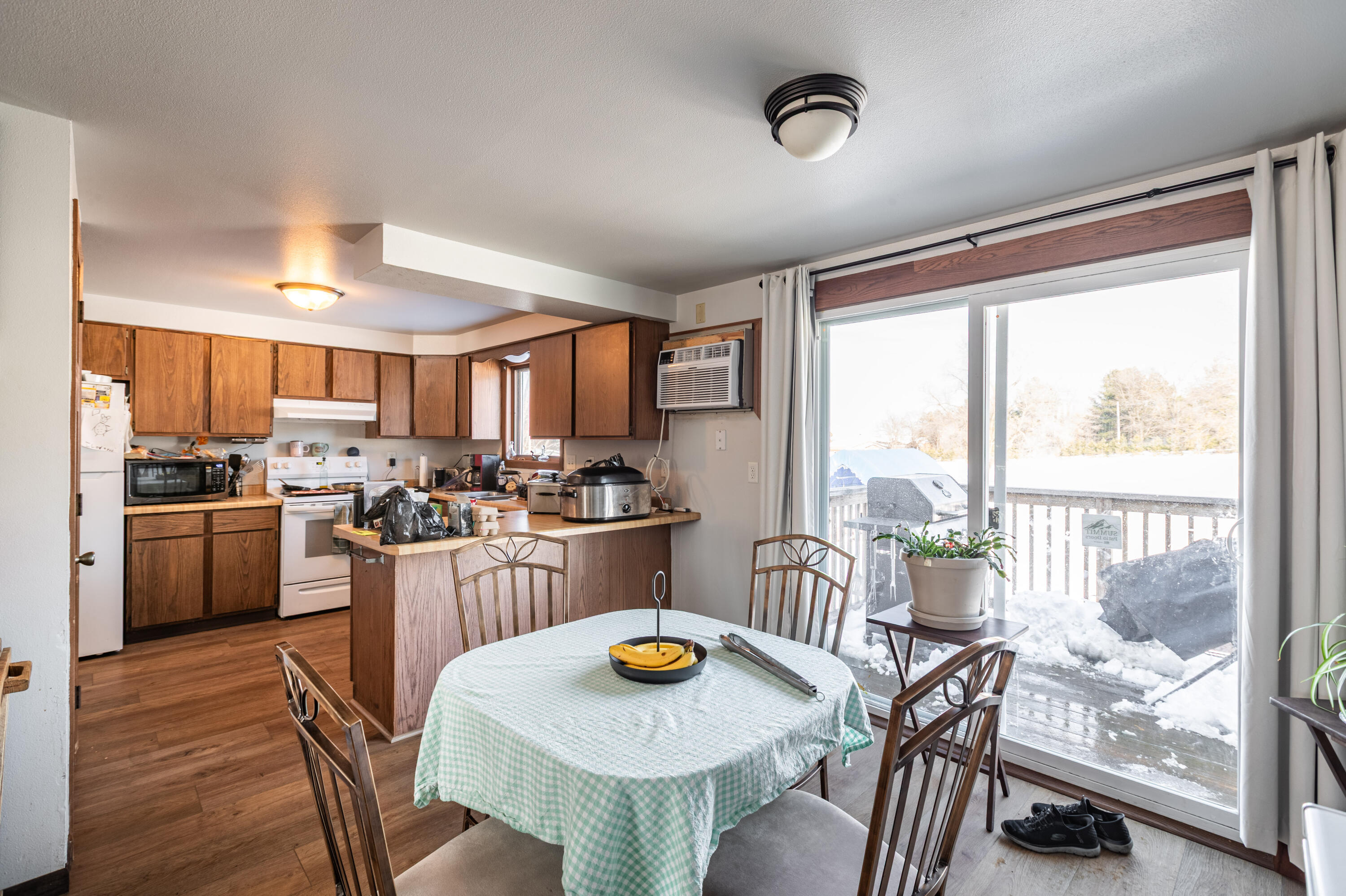 18279 Icicle Road, Unit 18281 18263 18267 Sparta, WI 54656 - Photo 18 of 33 C24I1755-HDR