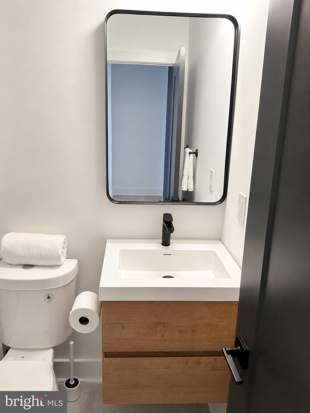 623 Crestview Road Philadelphia, PA 19128 - Photo 57 of 60 Lower-level full bath