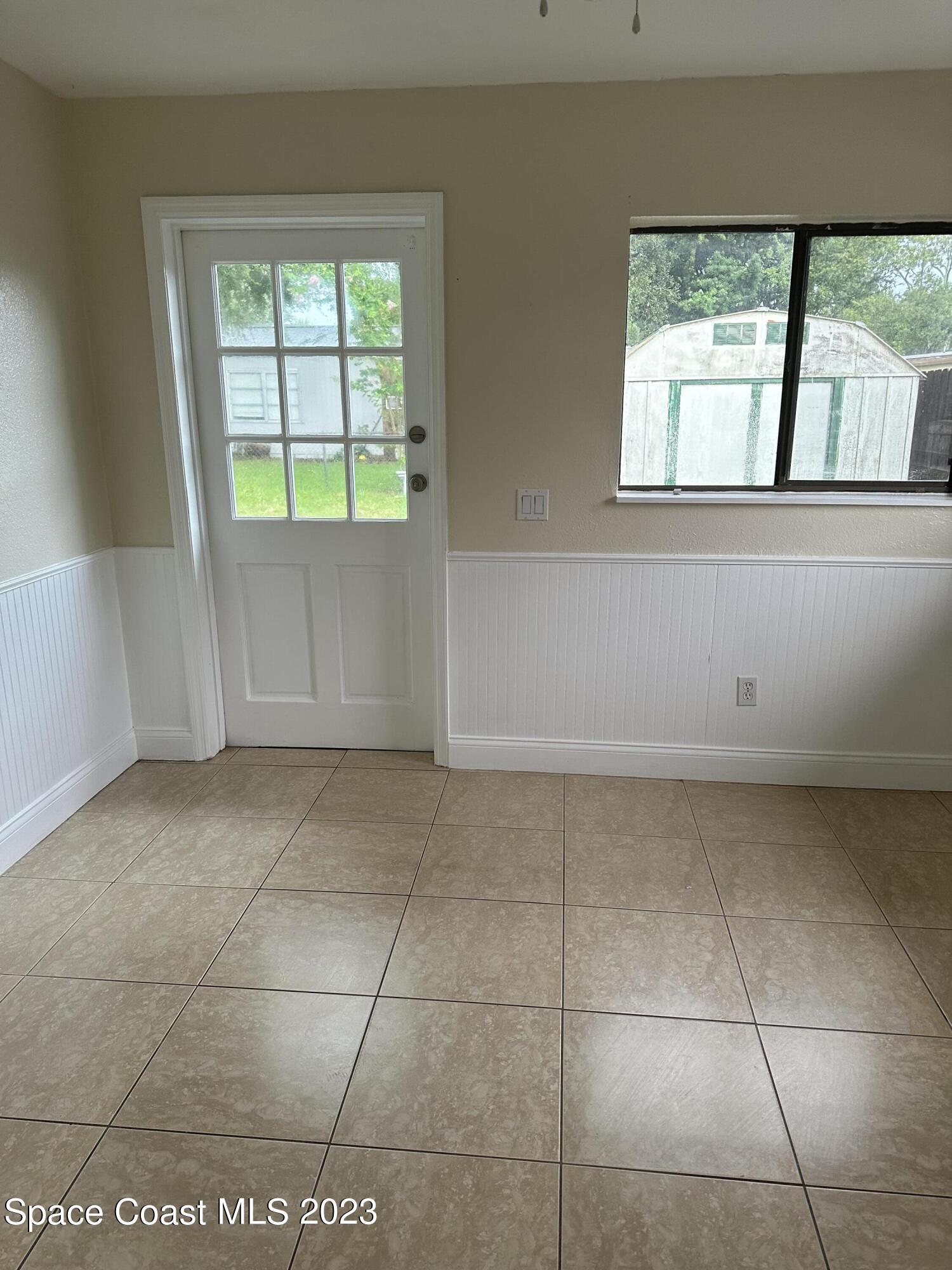 264 Monaco Road Melbourne, FL 32904 - Photo 2 of 18 IMG_6457