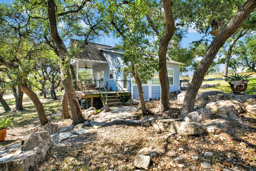 3408 Grape Creek Road Fredericksburg, TX 78624 - Photo 20 of 39