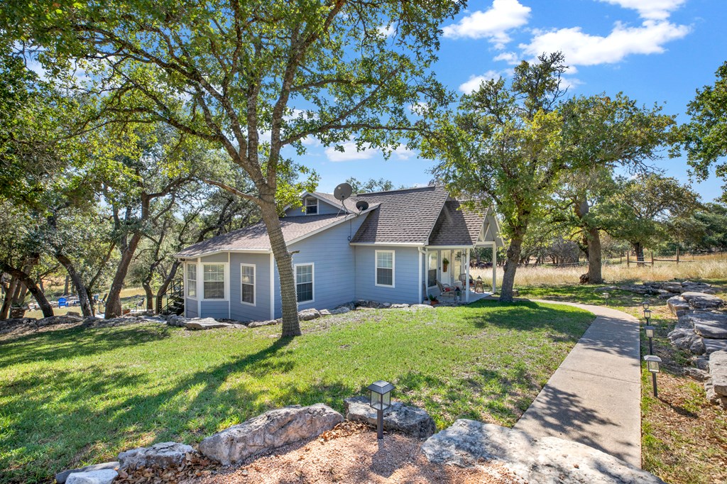 3408 Grape Creek Road Fredericksburg, TX 78624 - Photo 21 of 39