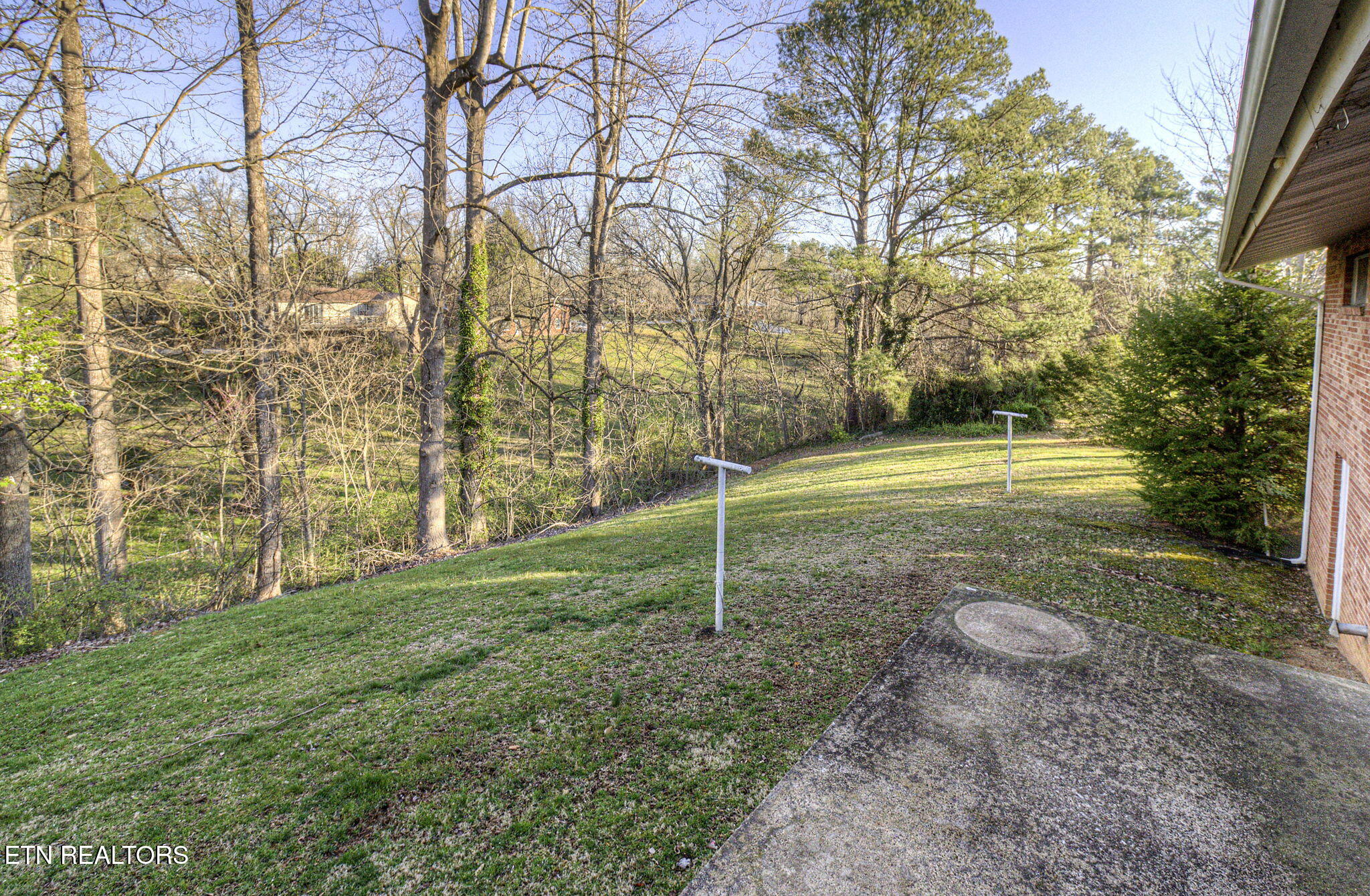 211 North Riverview Circle Sevierville, TN 37862 - Photo 28 of 33 IMG_6987