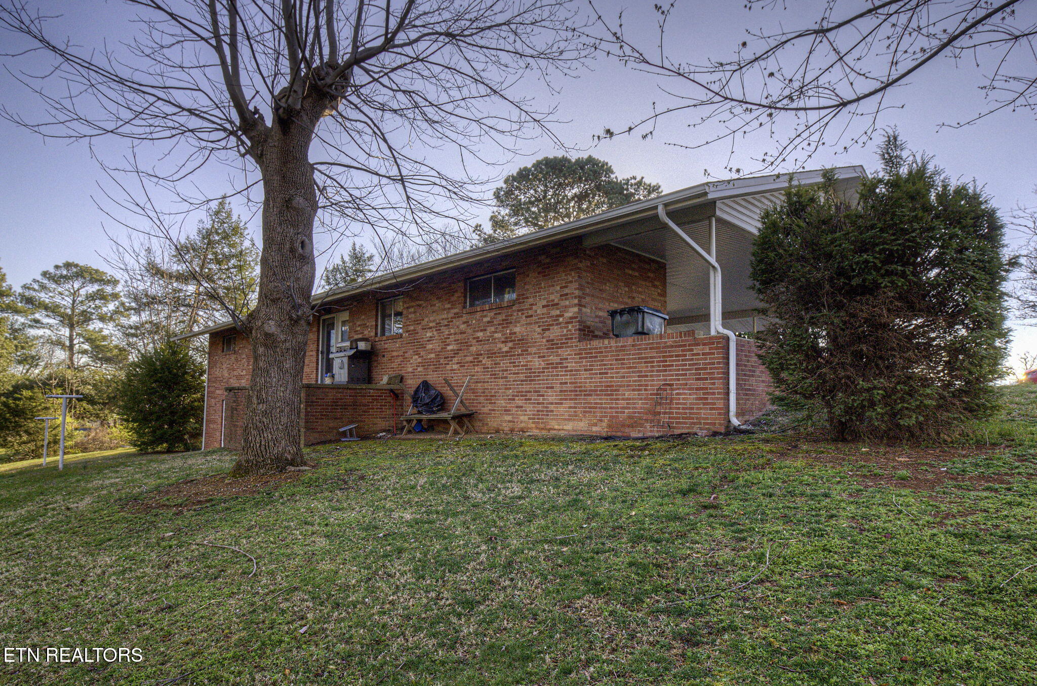 211 North Riverview Circle Sevierville, TN 37862 - Photo 32 of 33 IMG_7011