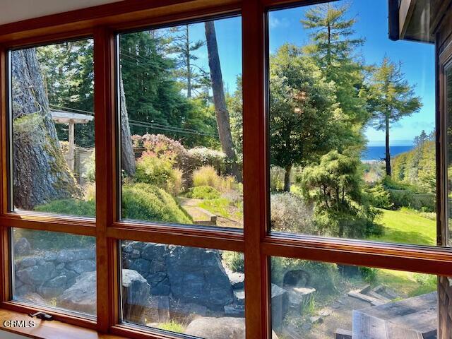 33370 Little Valley Road Fort Bragg, CA 95437 - Photo 11 of 70 Dining Room View