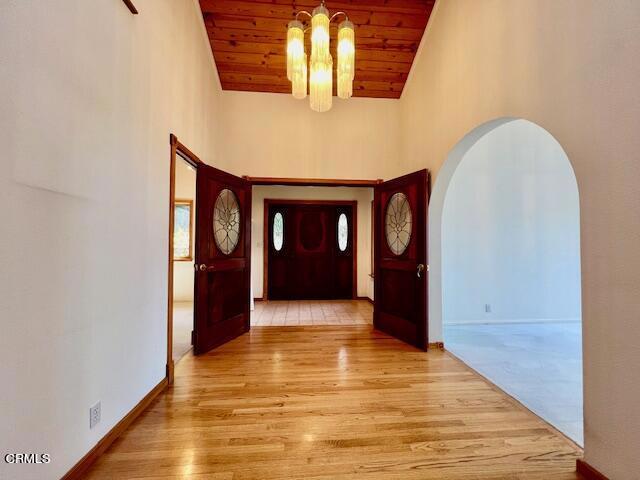 33370 Little Valley Road Fort Bragg, CA 95437 - Photo 5 of 70 Foyer