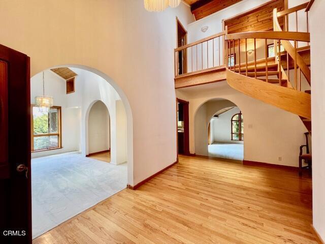 33370 Little Valley Road Fort Bragg, CA 95437 - Photo 7 of 70 Foyer to Dining and Kitchen on Left.