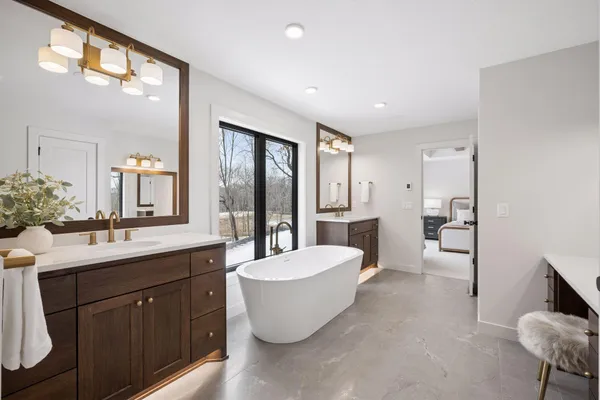 $1,875,000 | 4725 139th Avenue Northeast, Ham Lake, MN 55304