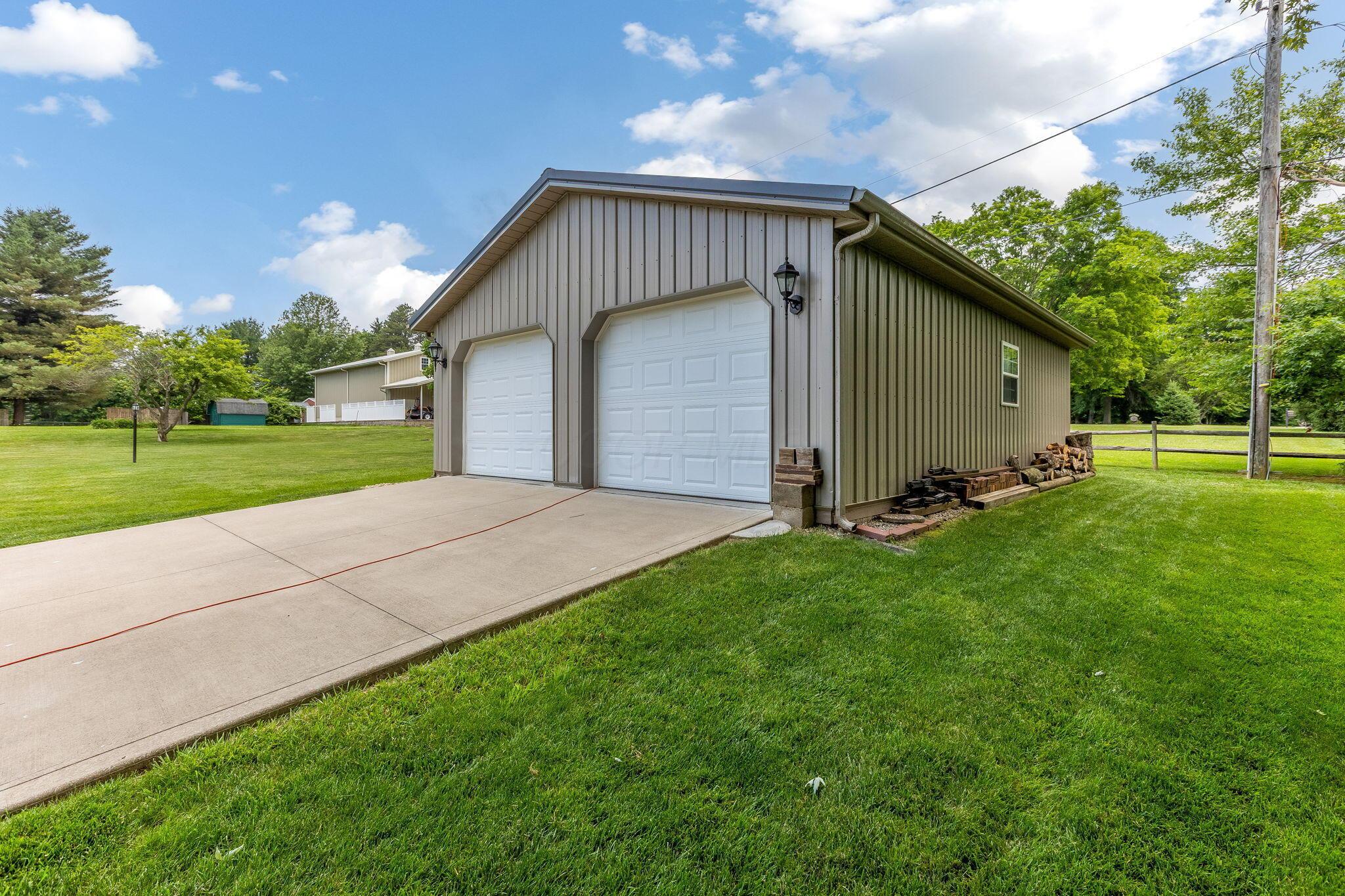1030 Rhoda Lane Northeast Lancaster, OH 43130 - Photo 49 of 61 workshop area