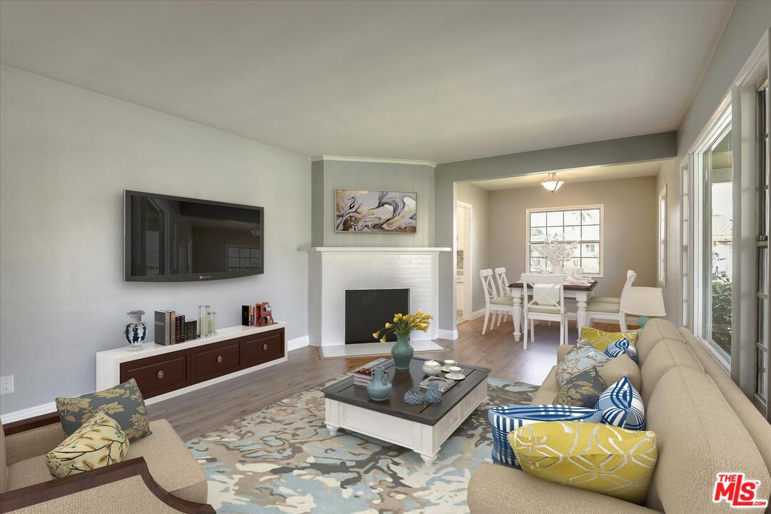 8600 Charloma Drive Downey, CA 90240 - Photo 4 of 33