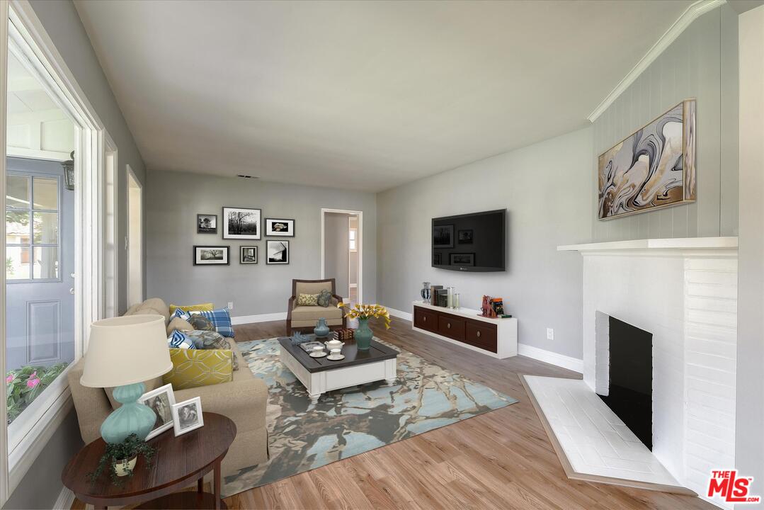 8600 Charloma Drive Downey, CA 90240 - Photo 5 of 33