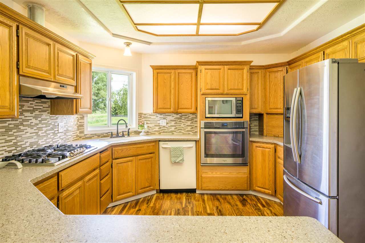 4522 South Mamer Road Spokane, WA 99206 - Photo 6 of 20