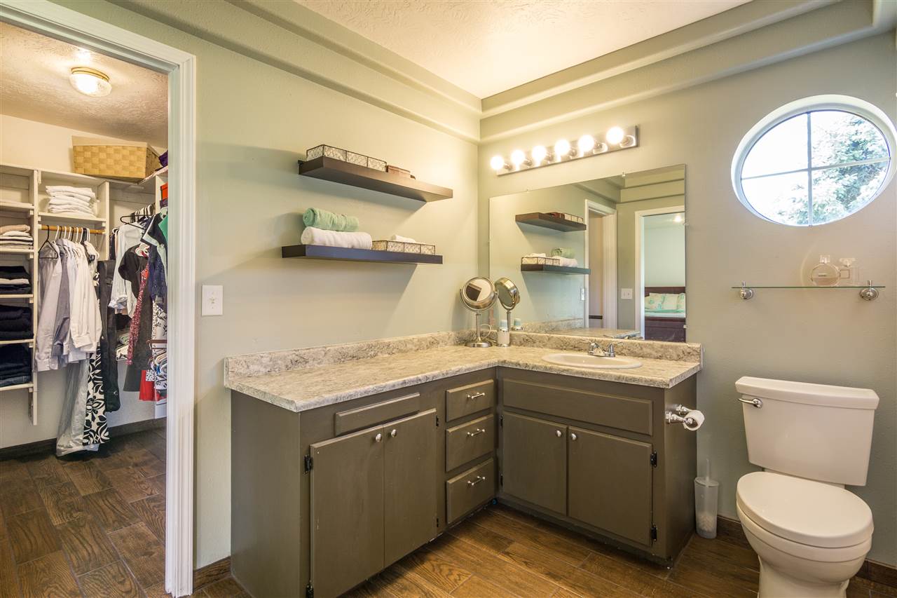 4522 South Mamer Road Spokane, WA 99206 - Photo 9 of 20