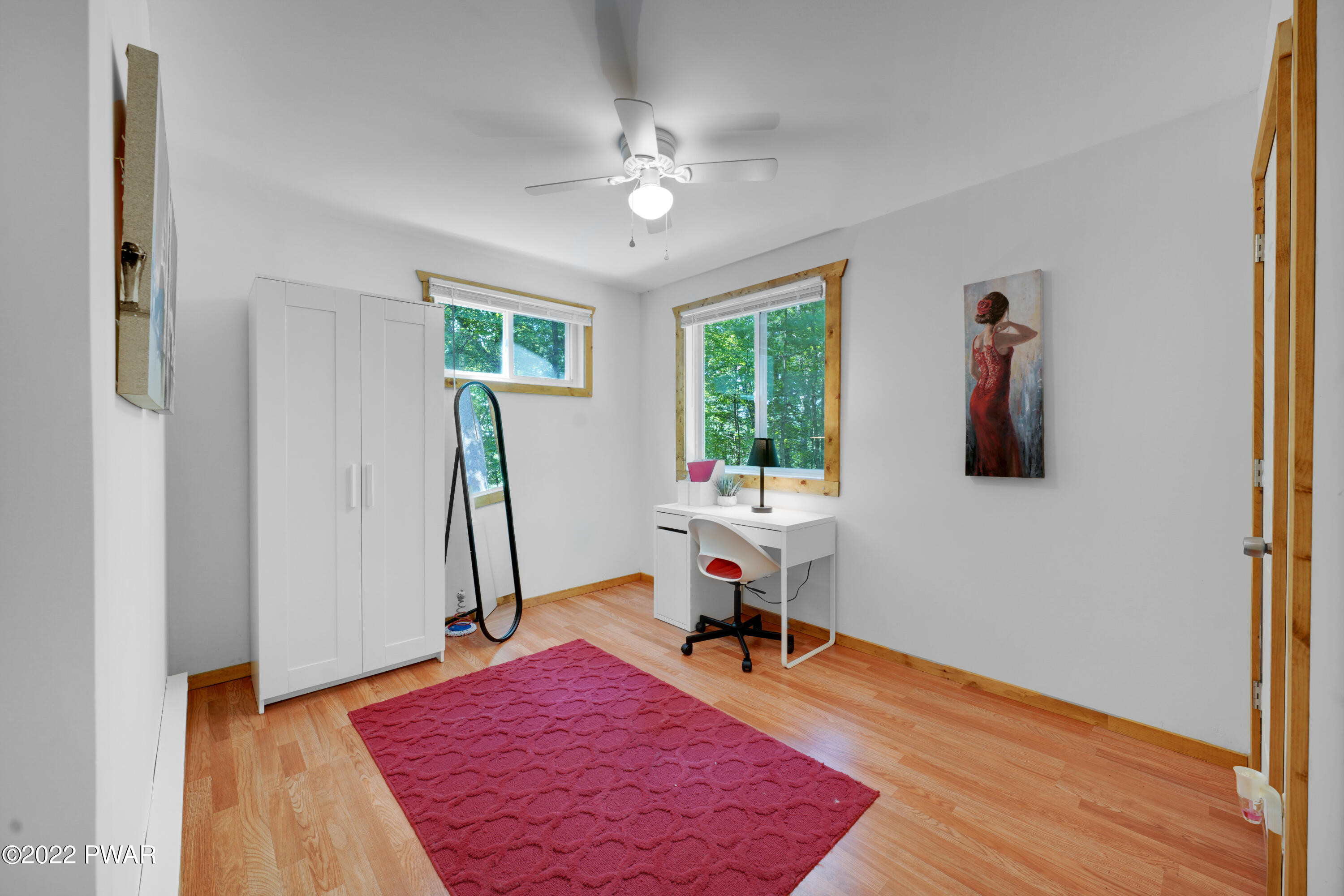 129 Chestnut Street Dingmans Ferry, PA 18328 - Photo 24 of 27
