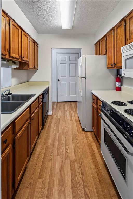 300 Johnson Ferry Road, Unit B315 Atlanta, GA 30328 - Photo 8 of 30 Gallery Image 8
