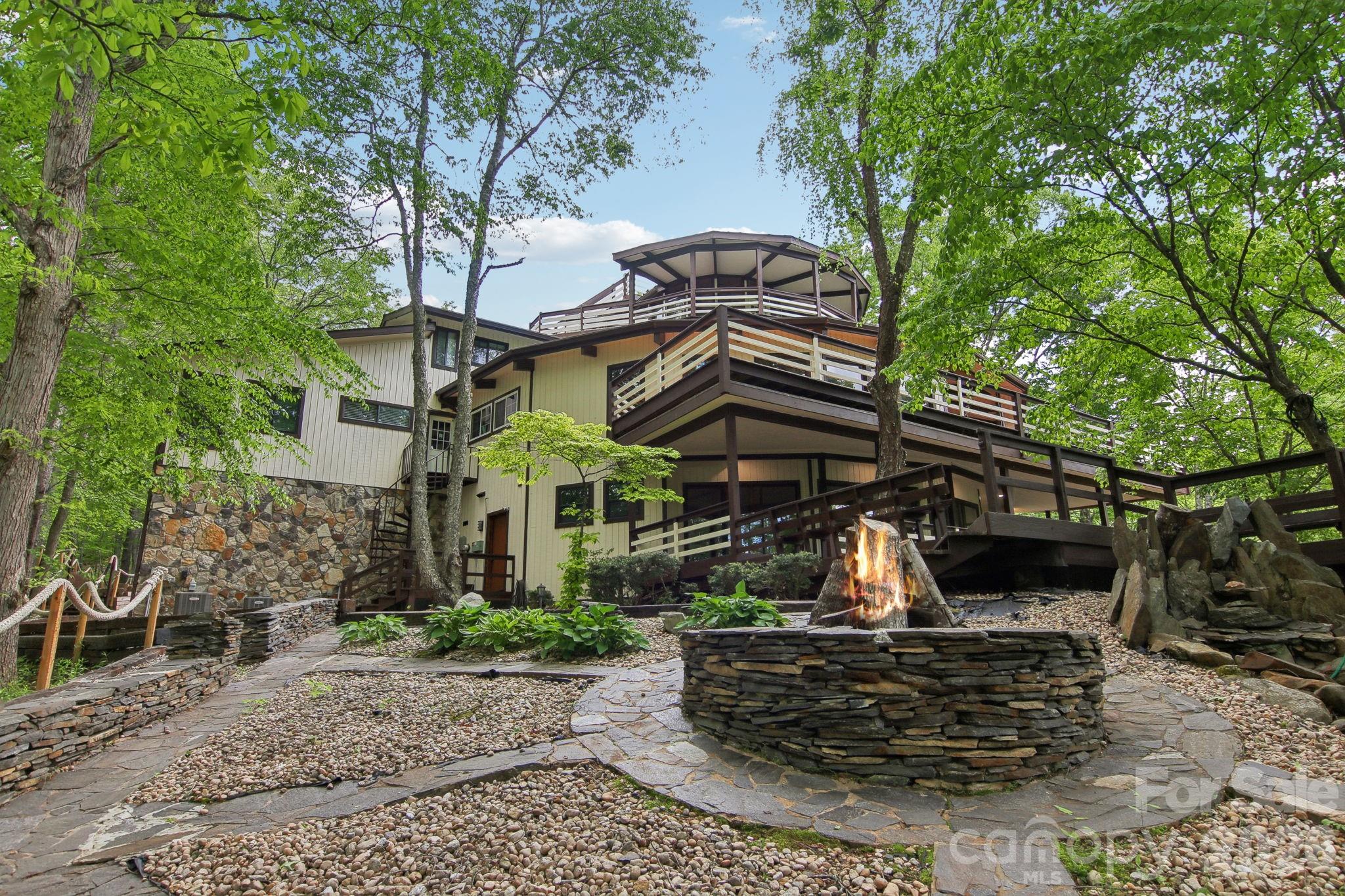 295 Dills Road Bryson City, NC 28713 - Photo 7 of 42