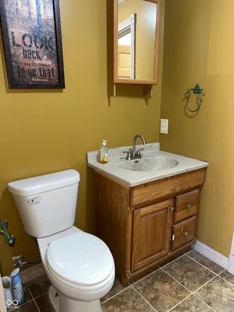 $325,000 | 10517 North Barnard Road, Pendleton, IN 46064