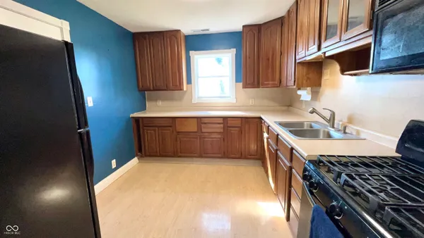 $325,000 | 10517 North Barnard Road, Pendleton, IN 46064