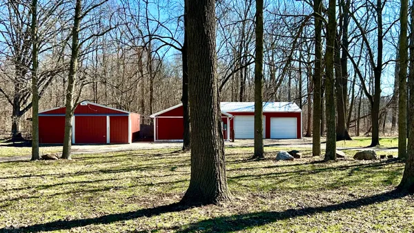 $325,000 | 10517 North Barnard Road, Pendleton, IN 46064