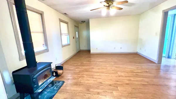 $325,000 | 10517 North Barnard Road, Pendleton, IN 46064