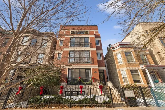 $549,900 | 3746 North Fremont Street, Unit 1, Chicago, IL 60613