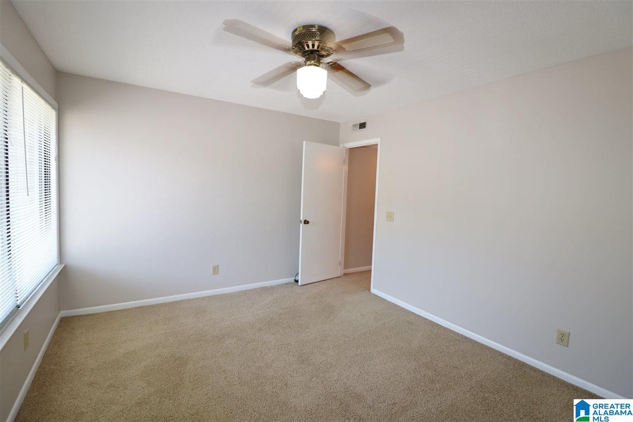 112 Paradise Isle, Unit 112 Riverside, AL 35135 - Photo 25 of 37