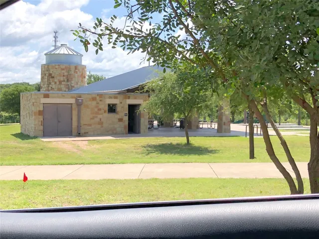 $3,200 | 4001 Tordera Drive, Austin, TX 78738