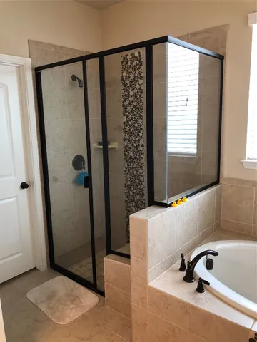 $3,200 | 4001 Tordera Drive, Austin, TX 78738